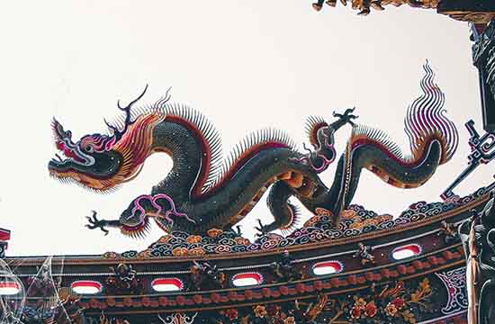 生肖龙1988年2025年运势如何 生肖龙1988年2025年全年运势